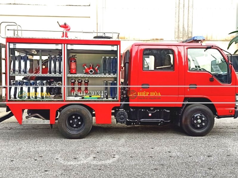 xe-chua-chay-mini-isuzu (3)