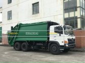 Xe ép rác 22 khối HINO, gàu xúc là loại xe chuyên dùng chở rác cỡ lớn