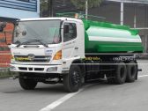Xe phun nước rửa đường 14 khối Hino