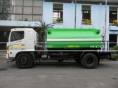 Xe phun nước rửa đường 9 khối Hino