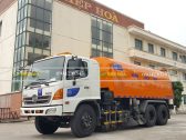 Xe quét đường 10 khối Hino