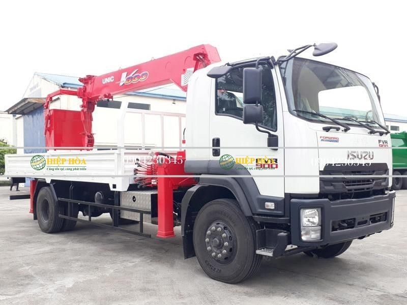 xe-tai-isuzu-gan-cau-unic Xe tải ISUZU gắn cẩu UNIC